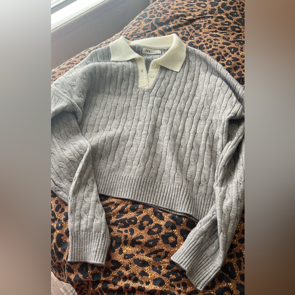 Knit Polo Sweater in Light Gray with Cream Collar